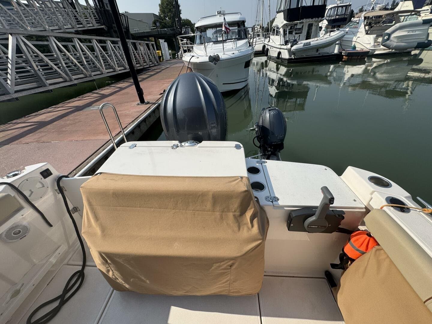 2021 Ranger Tugs null