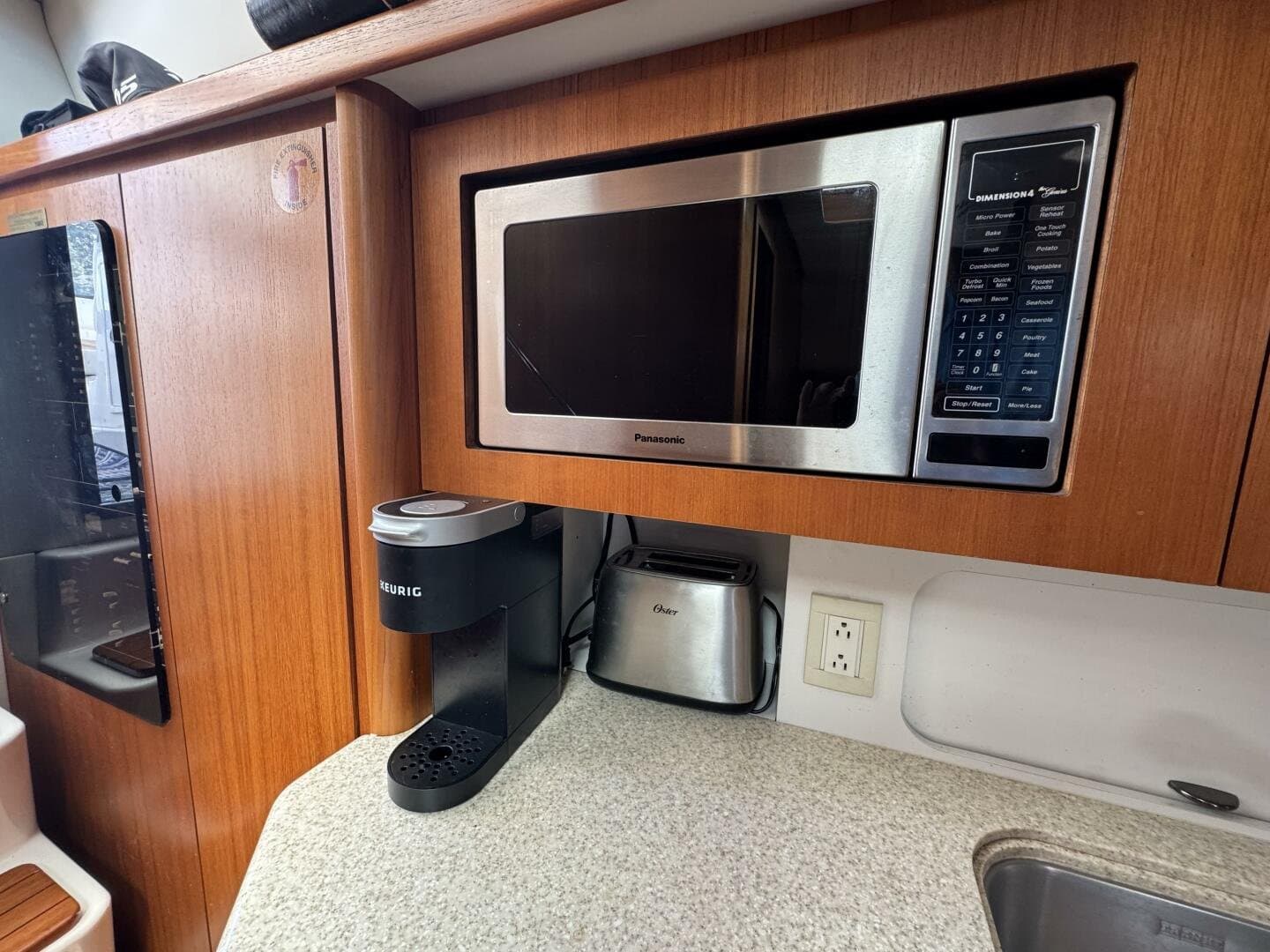 2004 Tiara Yachts 4000 Express