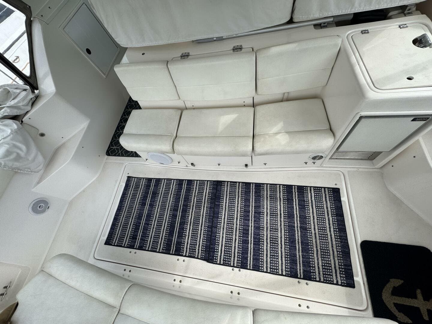 2004 Tiara Yachts 4000 Express