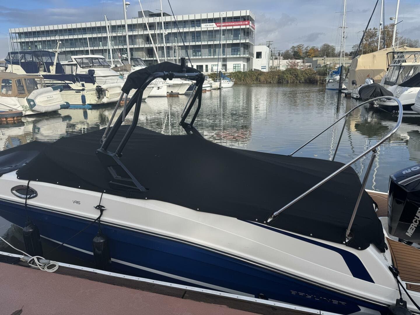 2021 Bayliner VR6