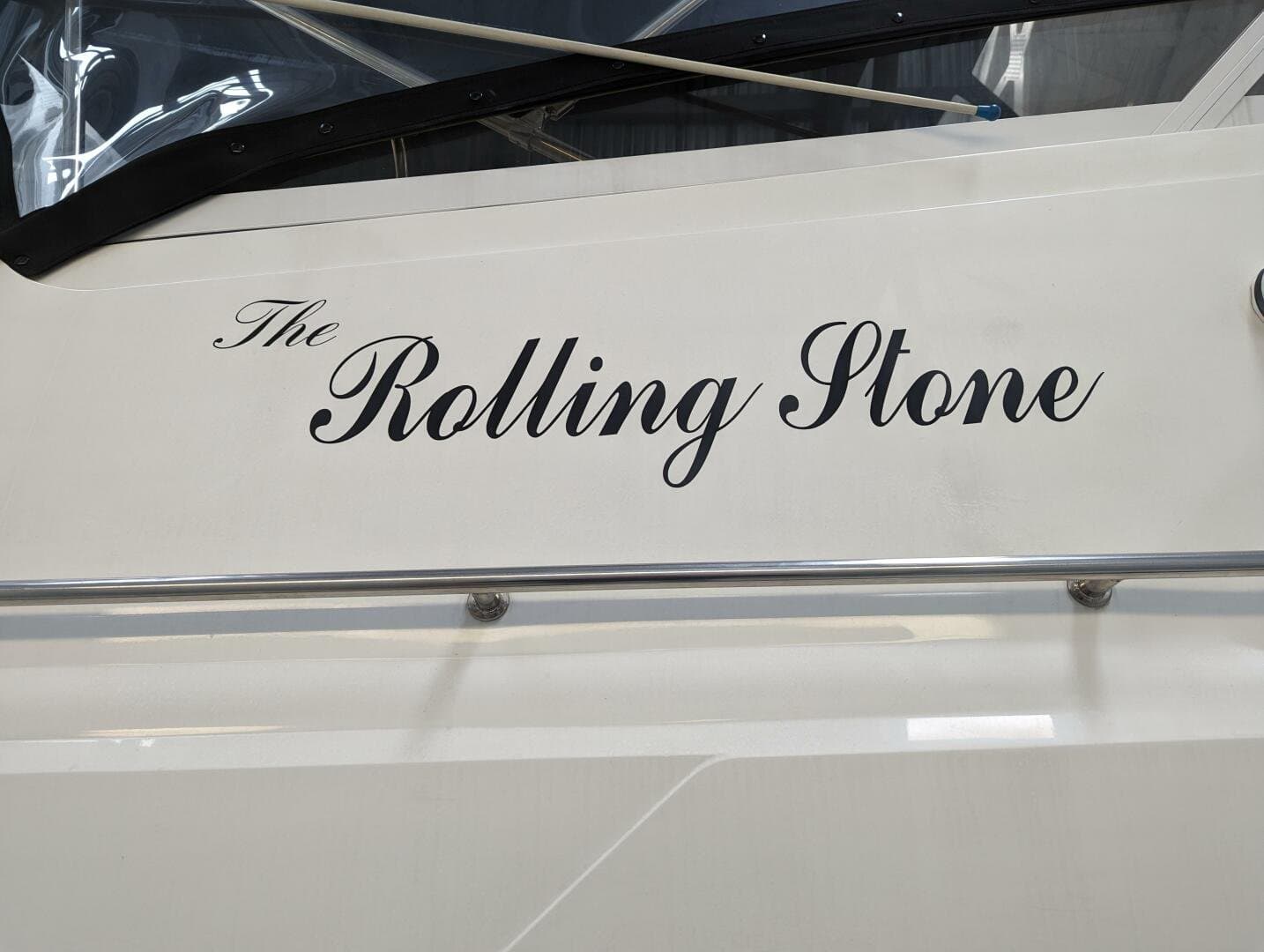 1999 Cruisers Yachts 3585 Flybridge