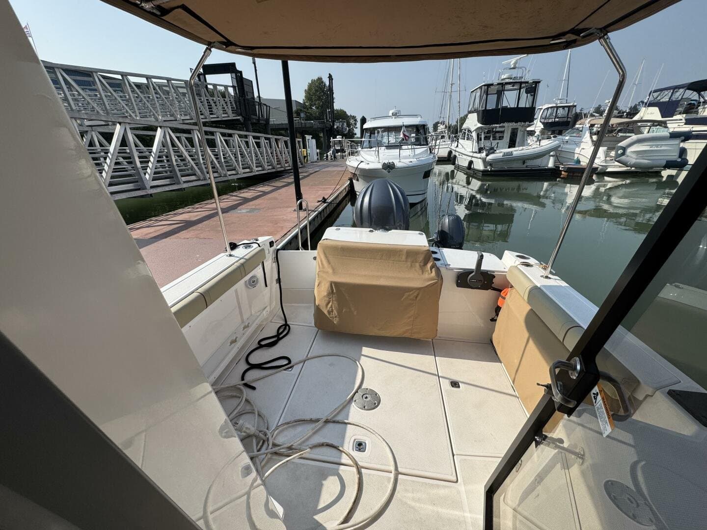 2021 Ranger Tugs null