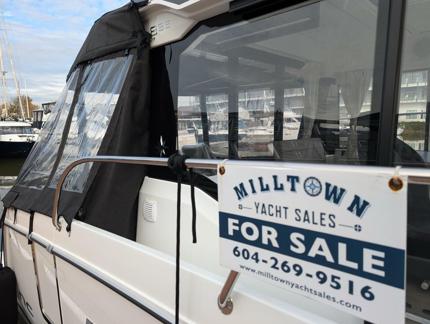 2026 Jeanneau NC 895 S2