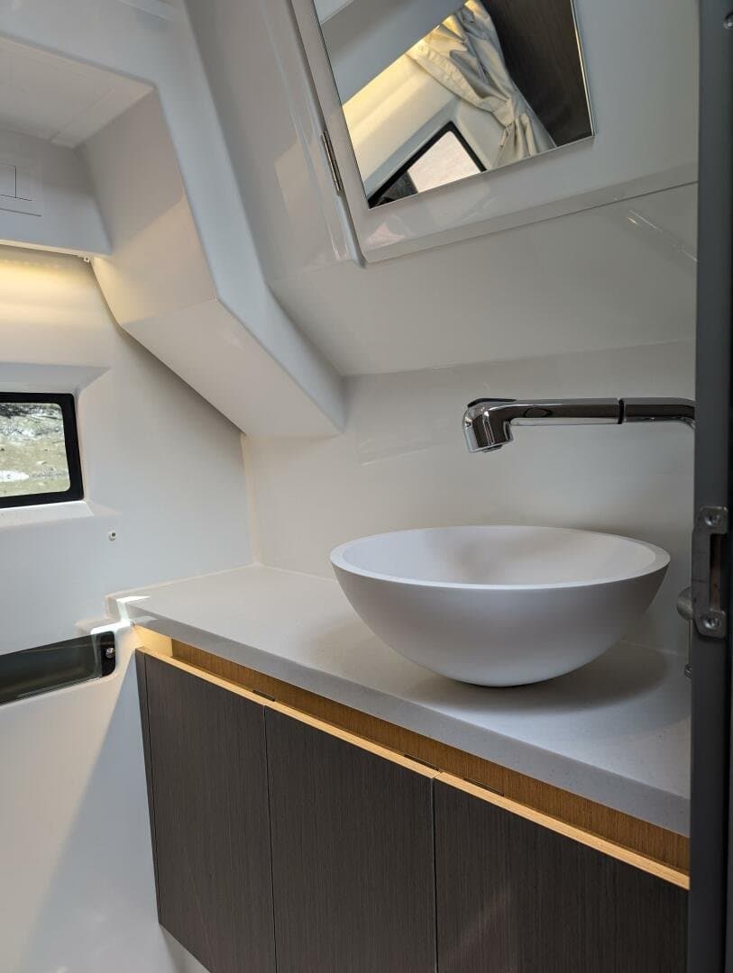 2026 Jeanneau NC 895 S2