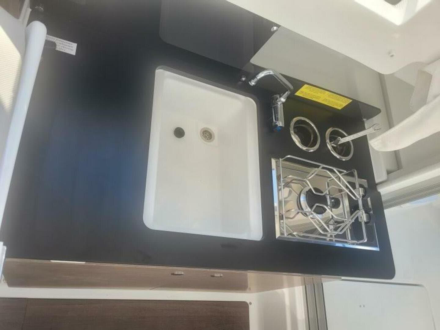 2026 Jeanneau NC 695 S2