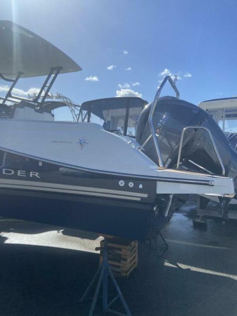 2023 Jeanneau Leader 7.5 WA
