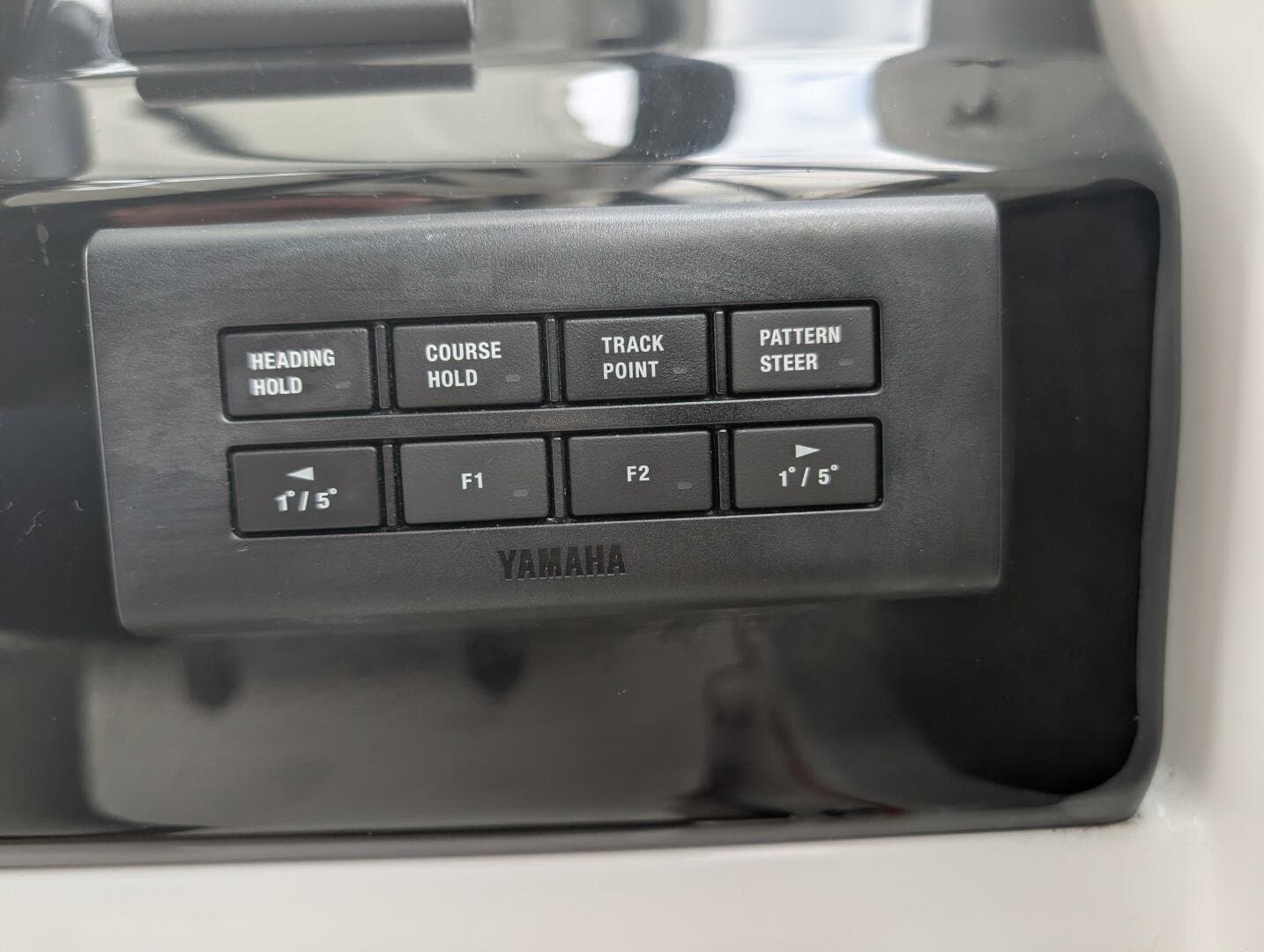 2024 Jeanneau NC 795 Series 2