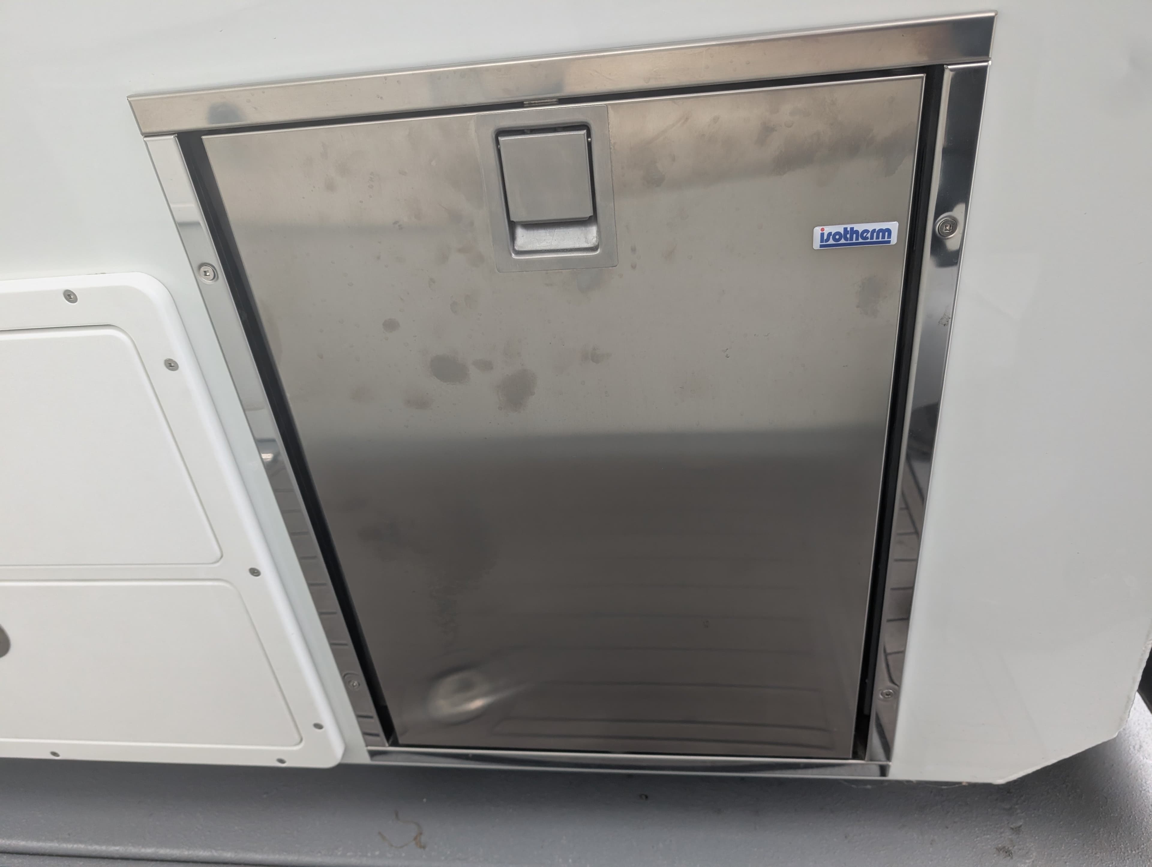 2021 Custom 264 Sport Fish