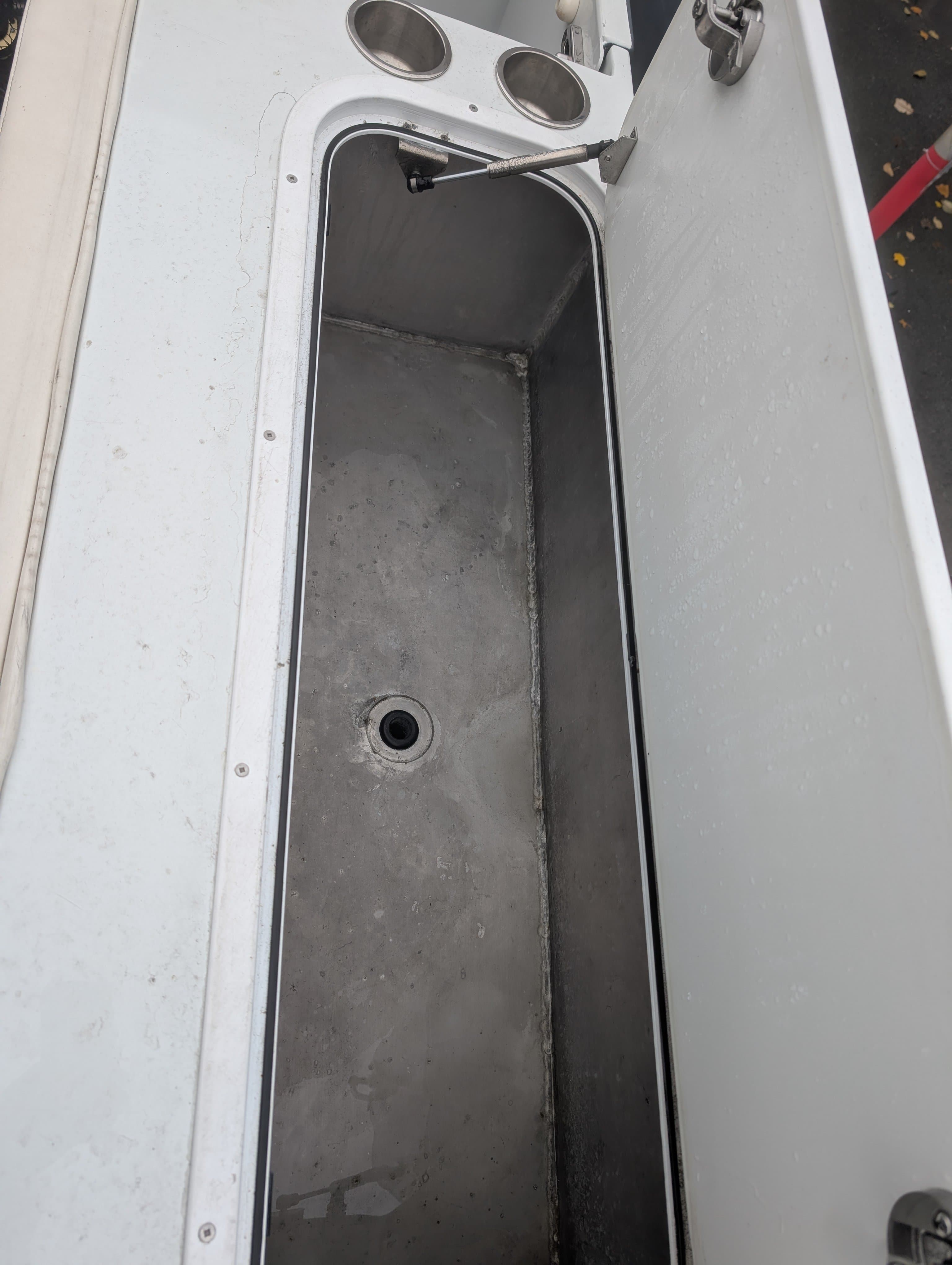 2021 Custom 264 Sport Fish