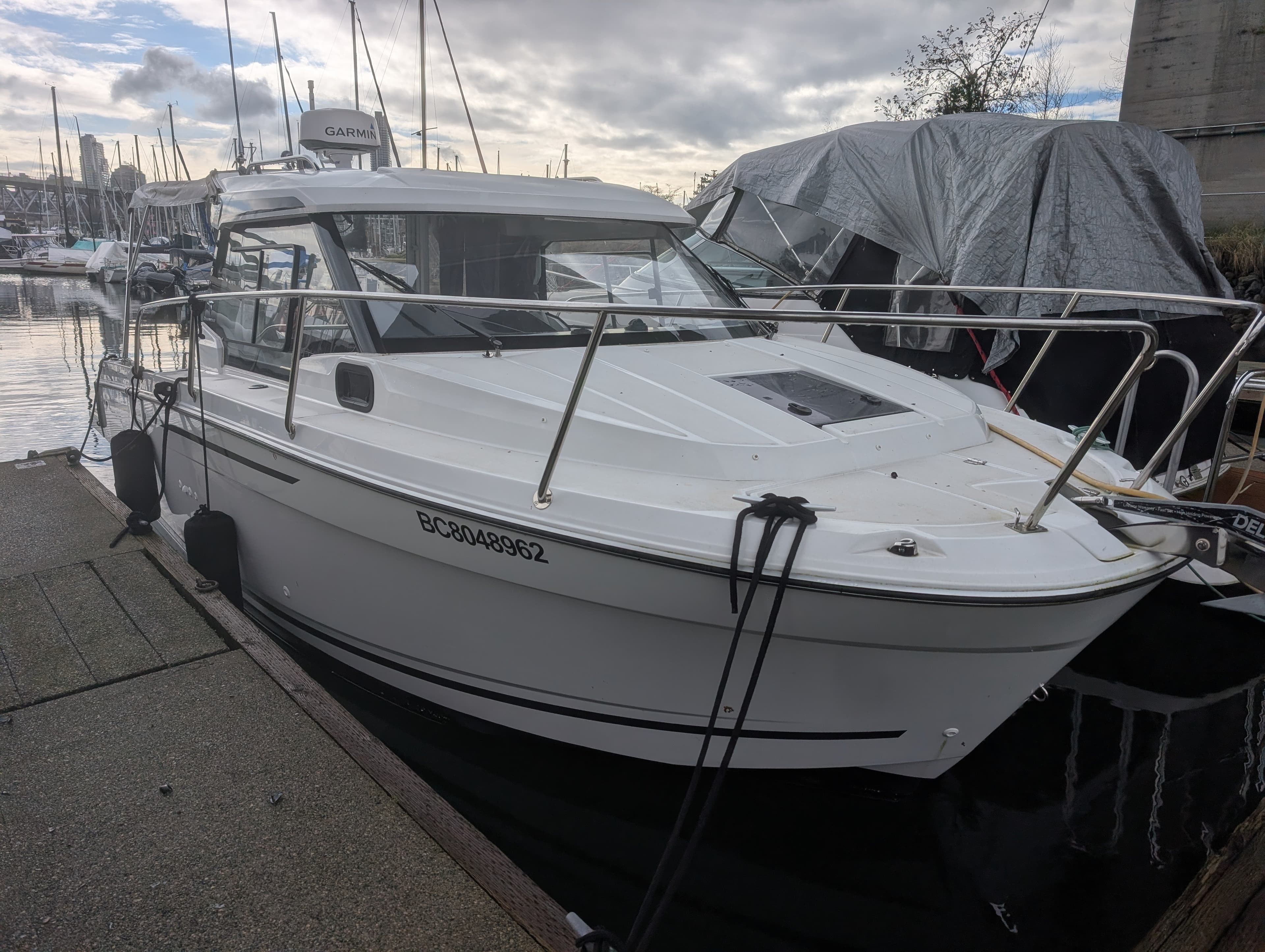 2022 Jeanneau NC 795 S2 