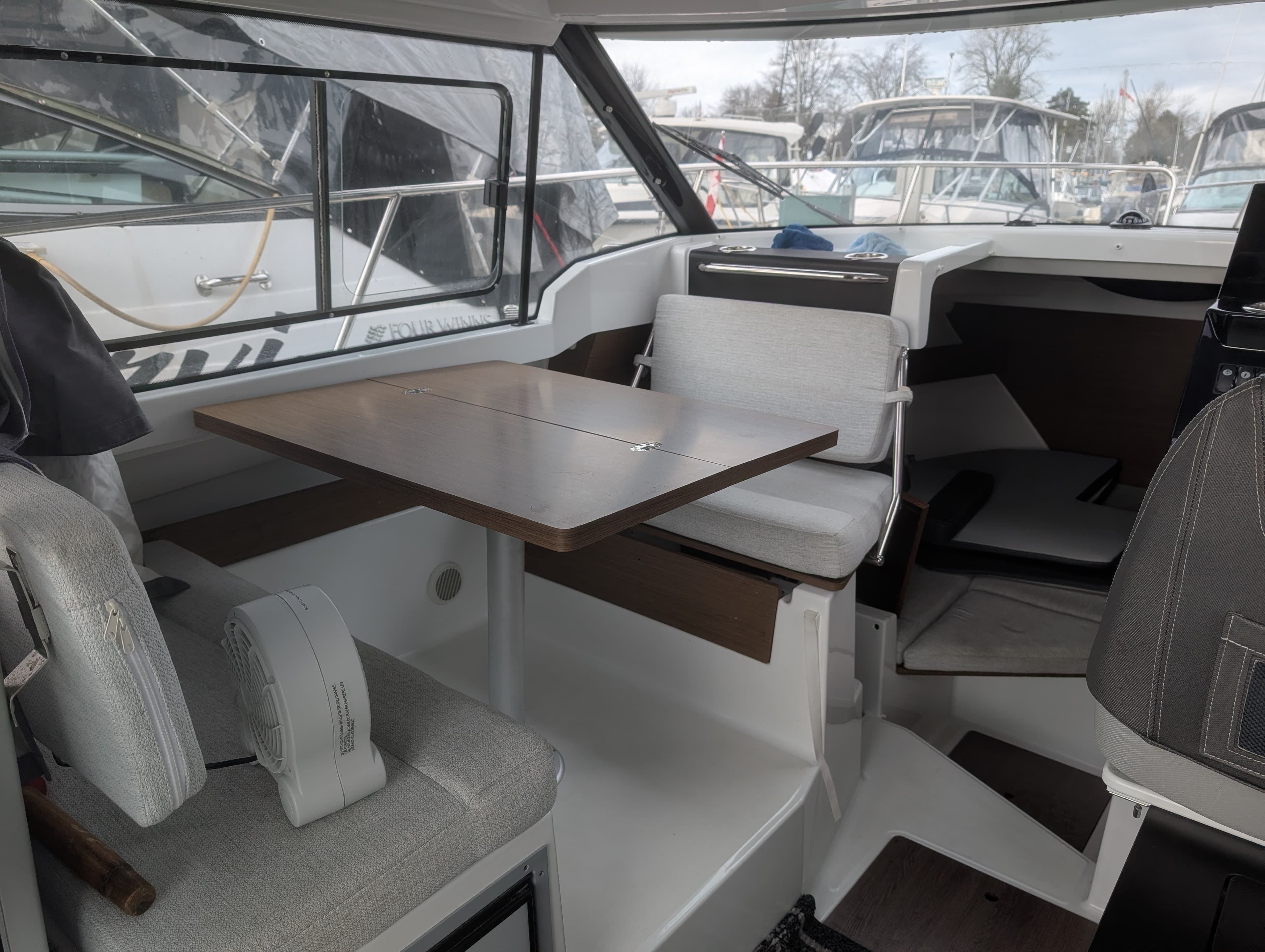 2022 Jeanneau NC 795 S2 