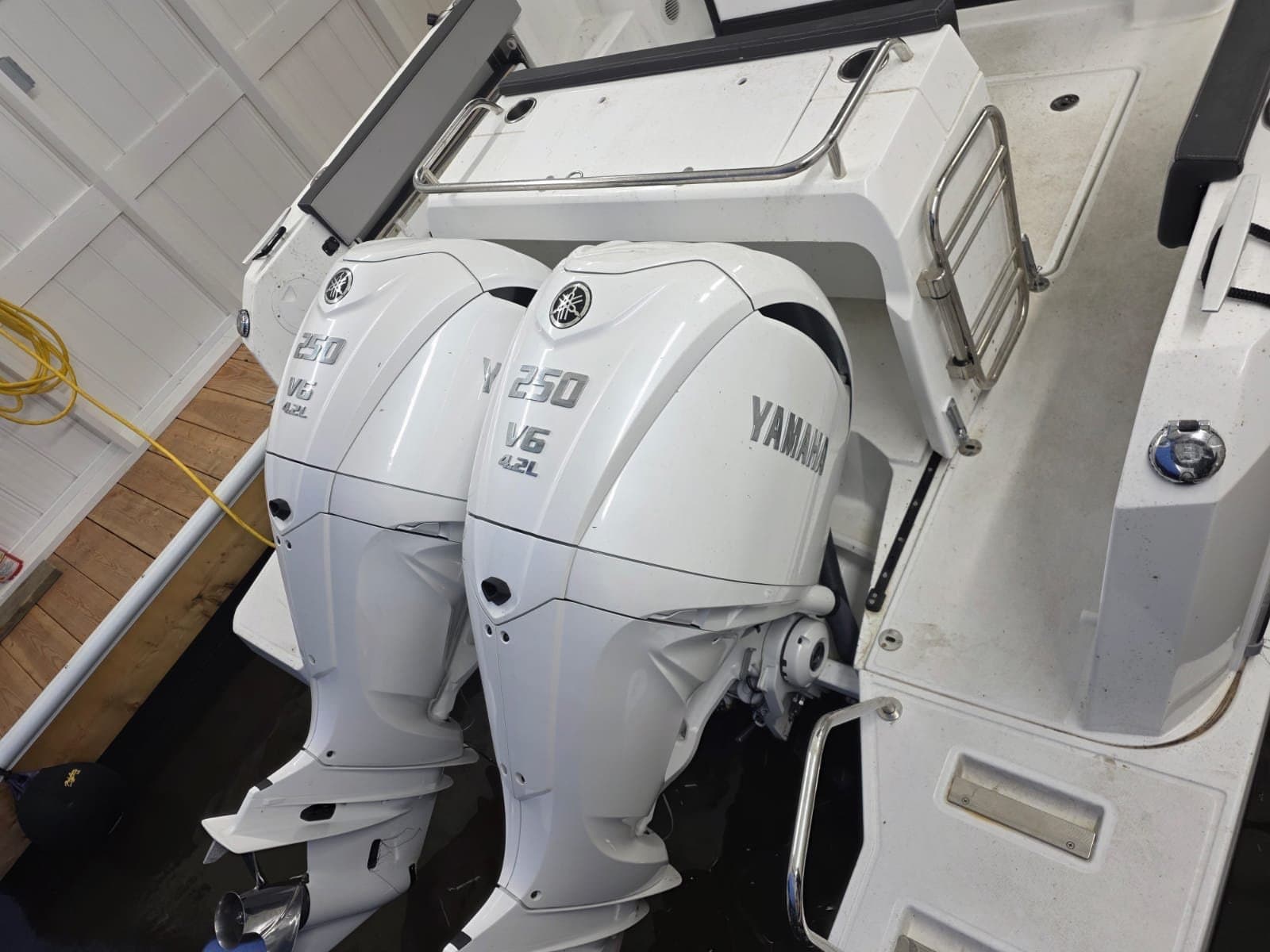 2023 Jeanneau NC 895 Sport