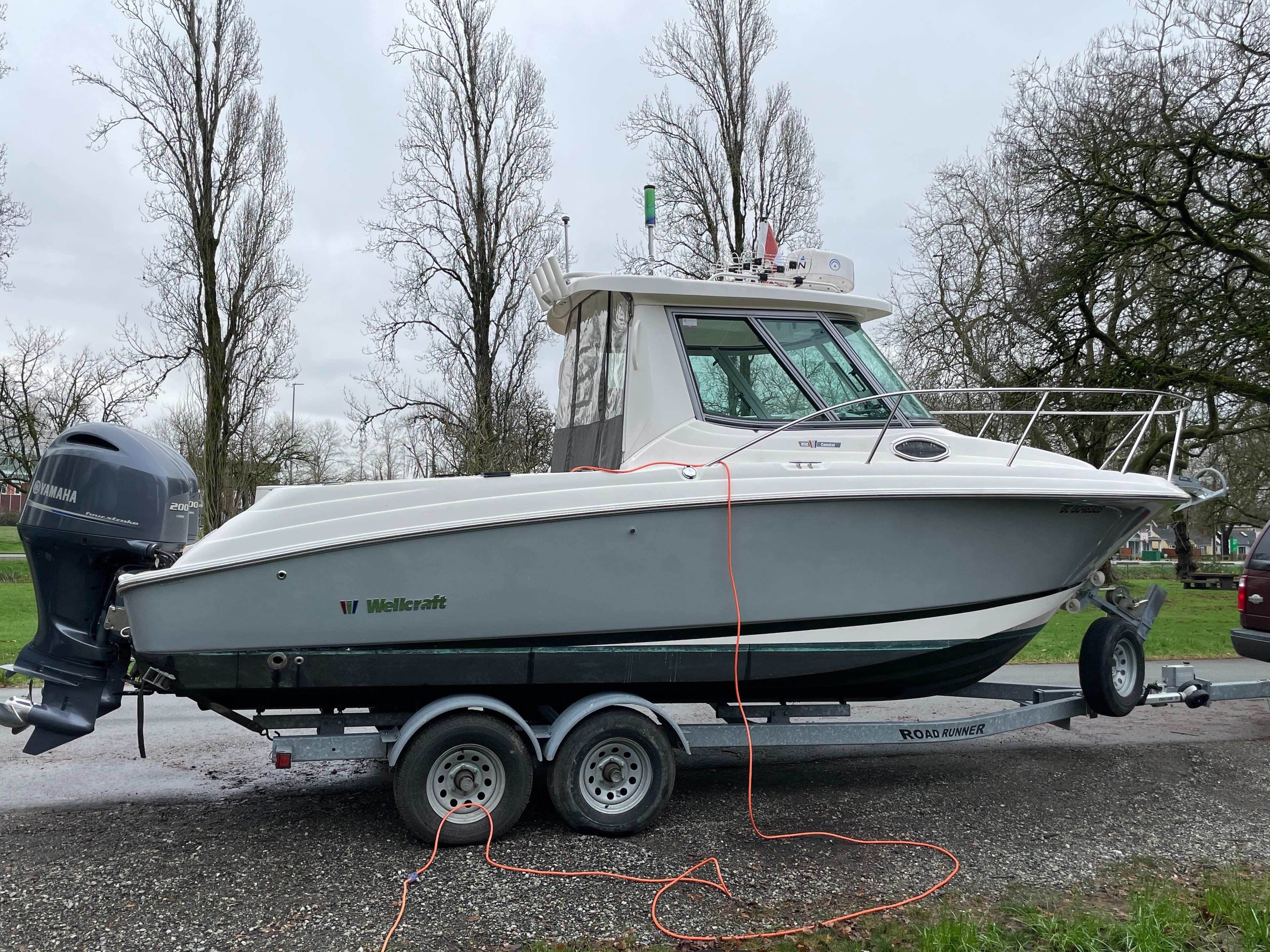 2016 Wellcraft 252 Coastal