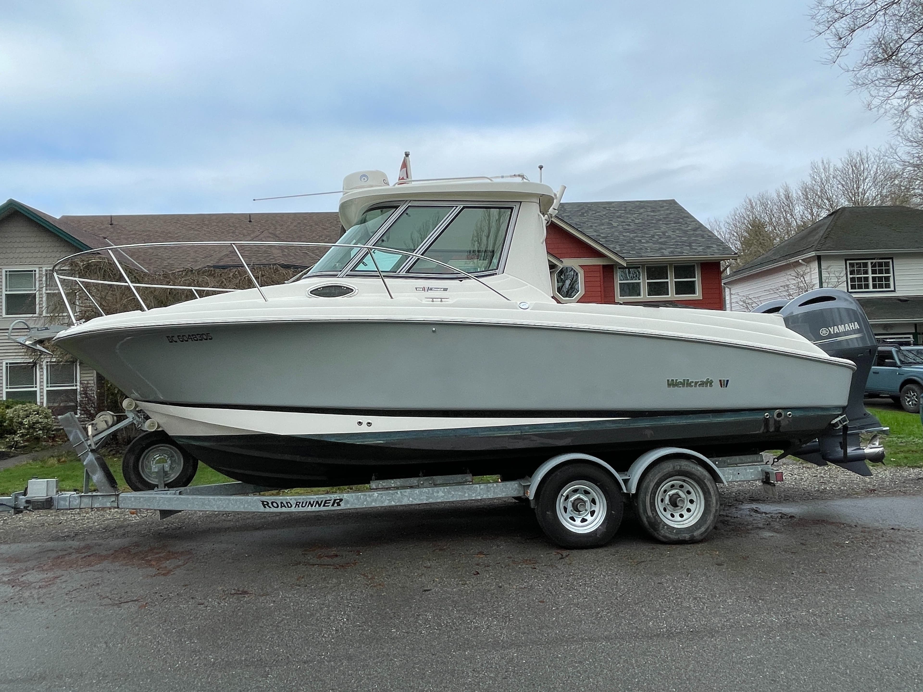 2016 Wellcraft 252 Coastal