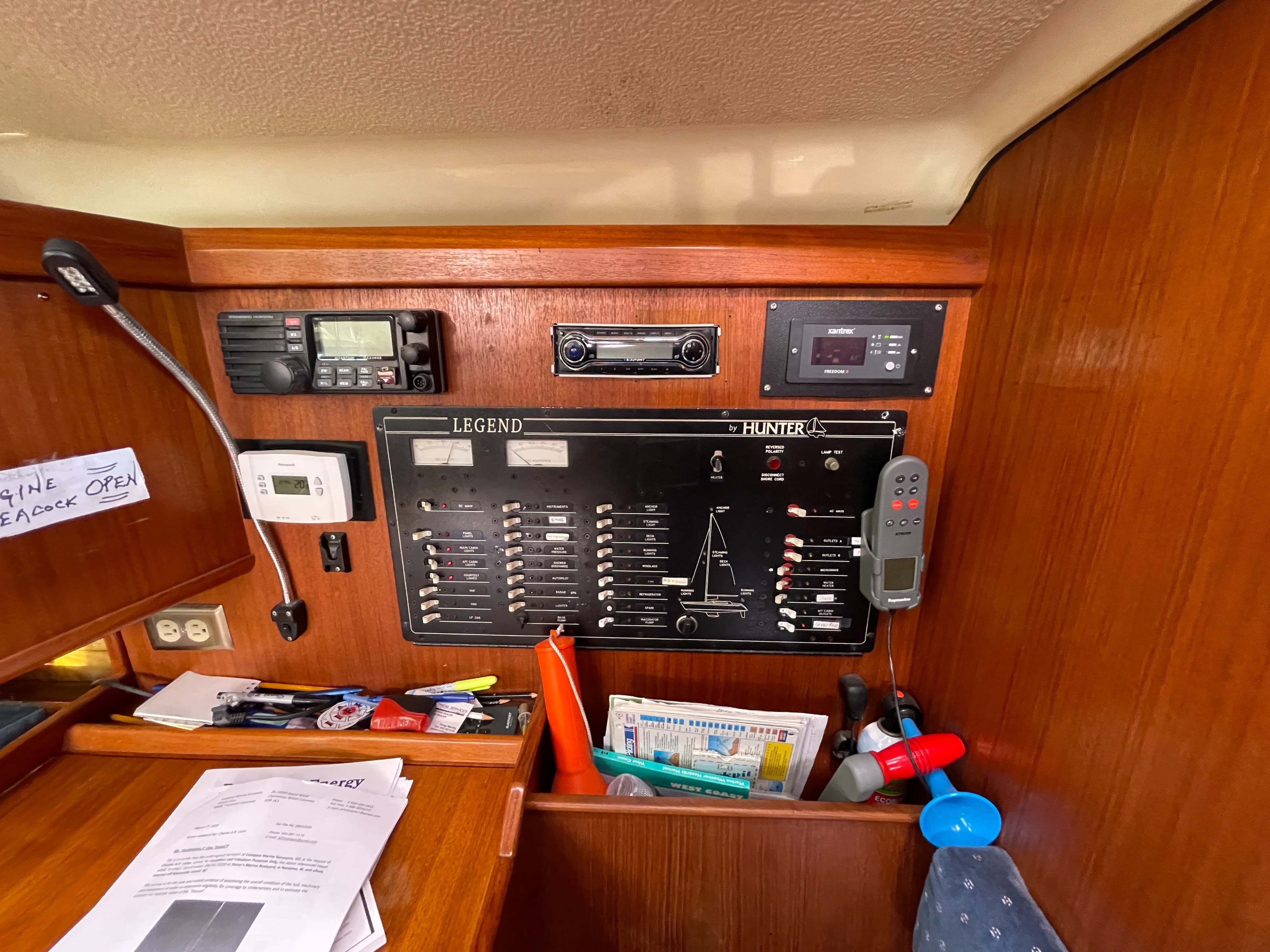 1995 Hunter Legend 40.5