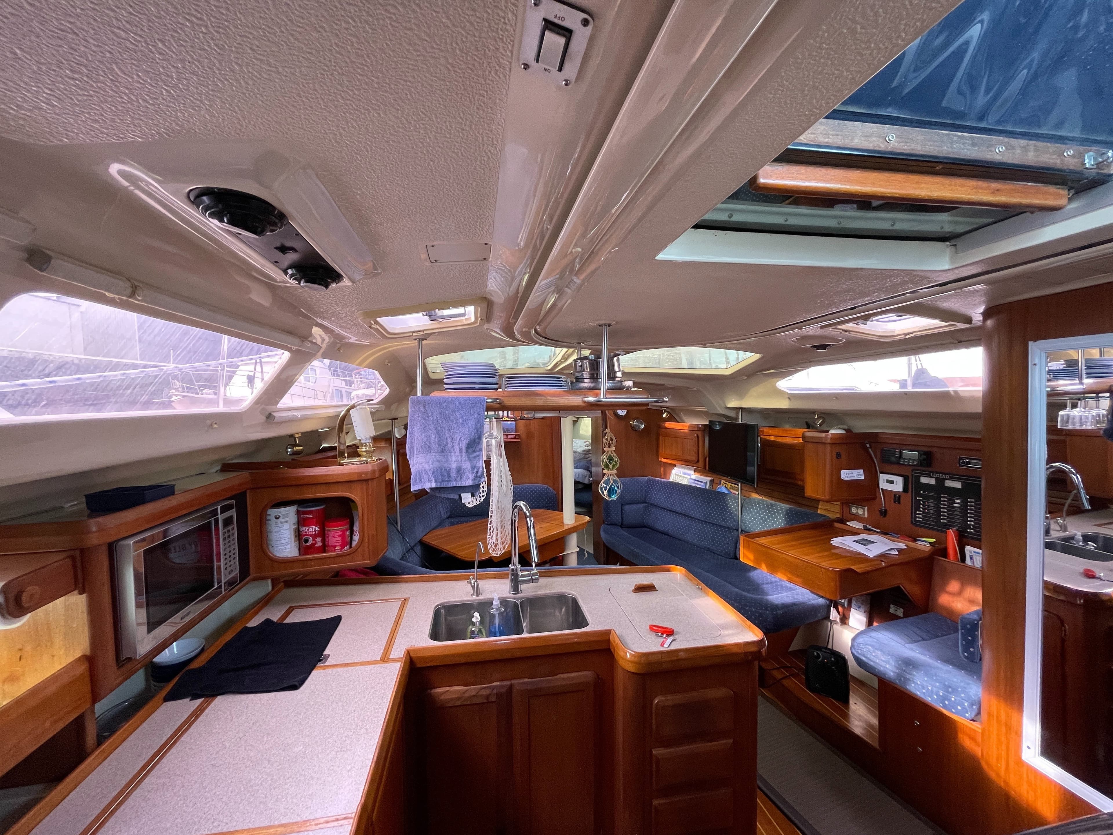 1995 Hunter Legend 40.5