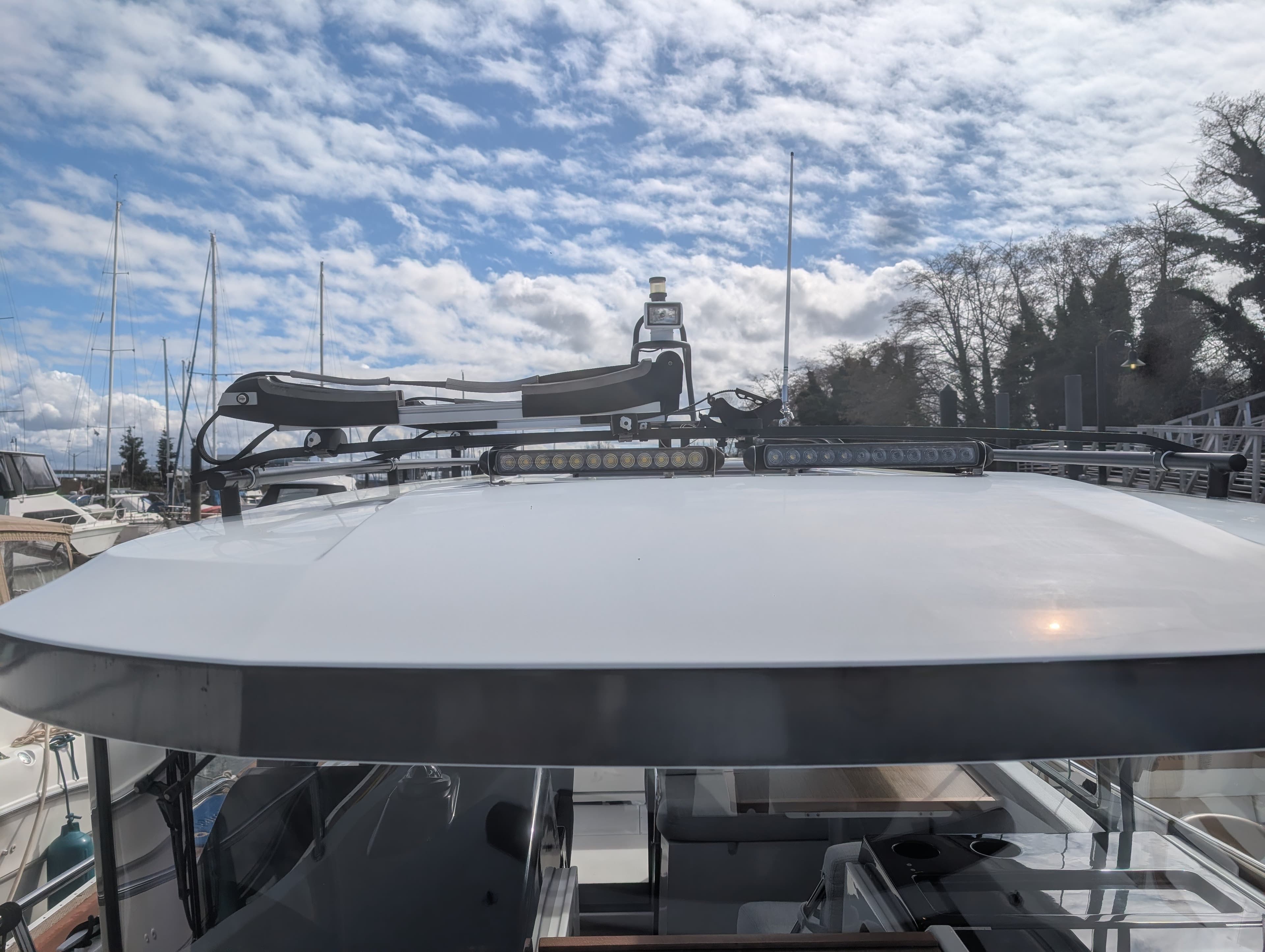 2021 Jeanneau 895 Sport